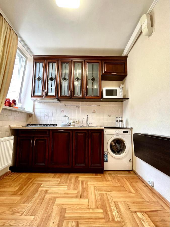 в самом центре столицы. * Kyiv